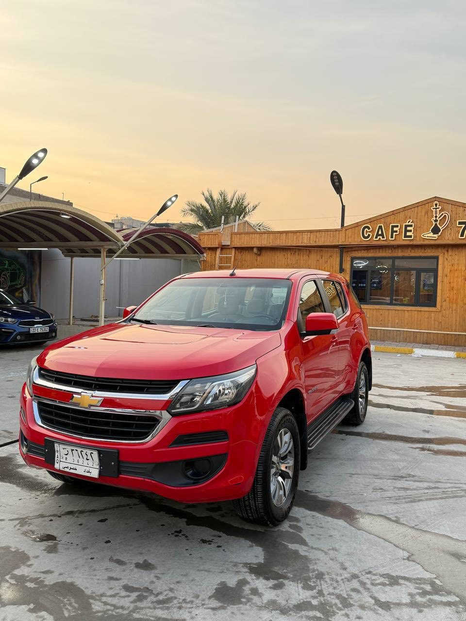 السلام عليكم
شوفلريت تريل بلايزر
٧ راكب  مكينة ٣٦٠٠
٢٠١٨ وكالة المنصور 
ماشية (((٨٢)))الف كيلو 
بدون حادث وبدون صبغ مكفوله كفاله عامة 
مكان السيارة بغداد زيونة 
السعر (((183))) وبيهة مجال للشراي 
***********
