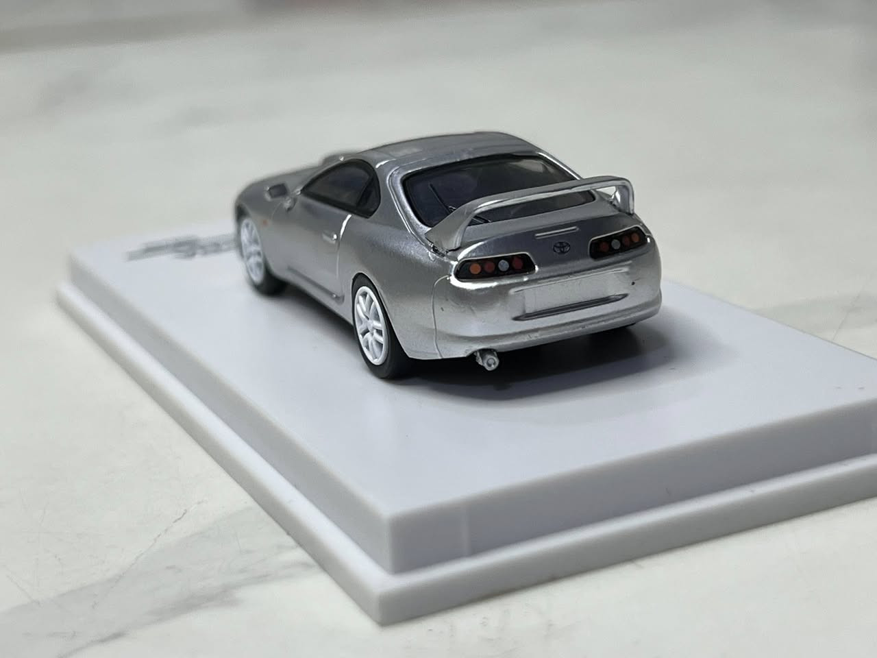 1/64 

سوبرا Mk 4


**إذا كنت صاحب هذا الإعلان وتريد حذفه لأي سبب، رجاءا أرسل رسالة إلى الدعم الفني**