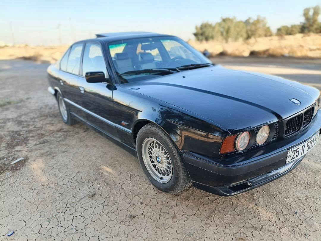 السلام عليكم بي أم مسكر فانوس موديل 92كشن جلد كهرباء كير ومحرك بشرط رقم كركوك دولي
رقم ***********
***********
