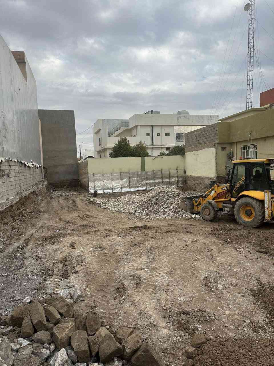 ايزوكام وماستك لمعالجه الرطوبه والتآكل 
جانب من اعمالنا داخل وخارج طوز خورماتوا 
بكوادر متميزه وأسعار مناسبه 
وبنظام كرسته وعمل 
***********
***********
