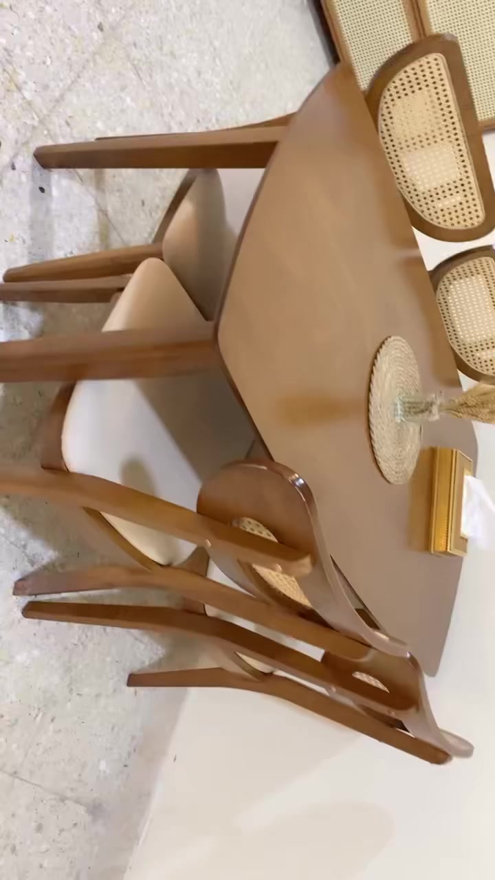 ميز طعام للبيع


**إذا كنت صاحب هذا الإعلان وتريد حذفه لأي سبب، رجاءا أرسل رسالة إلى الدعم الفني**