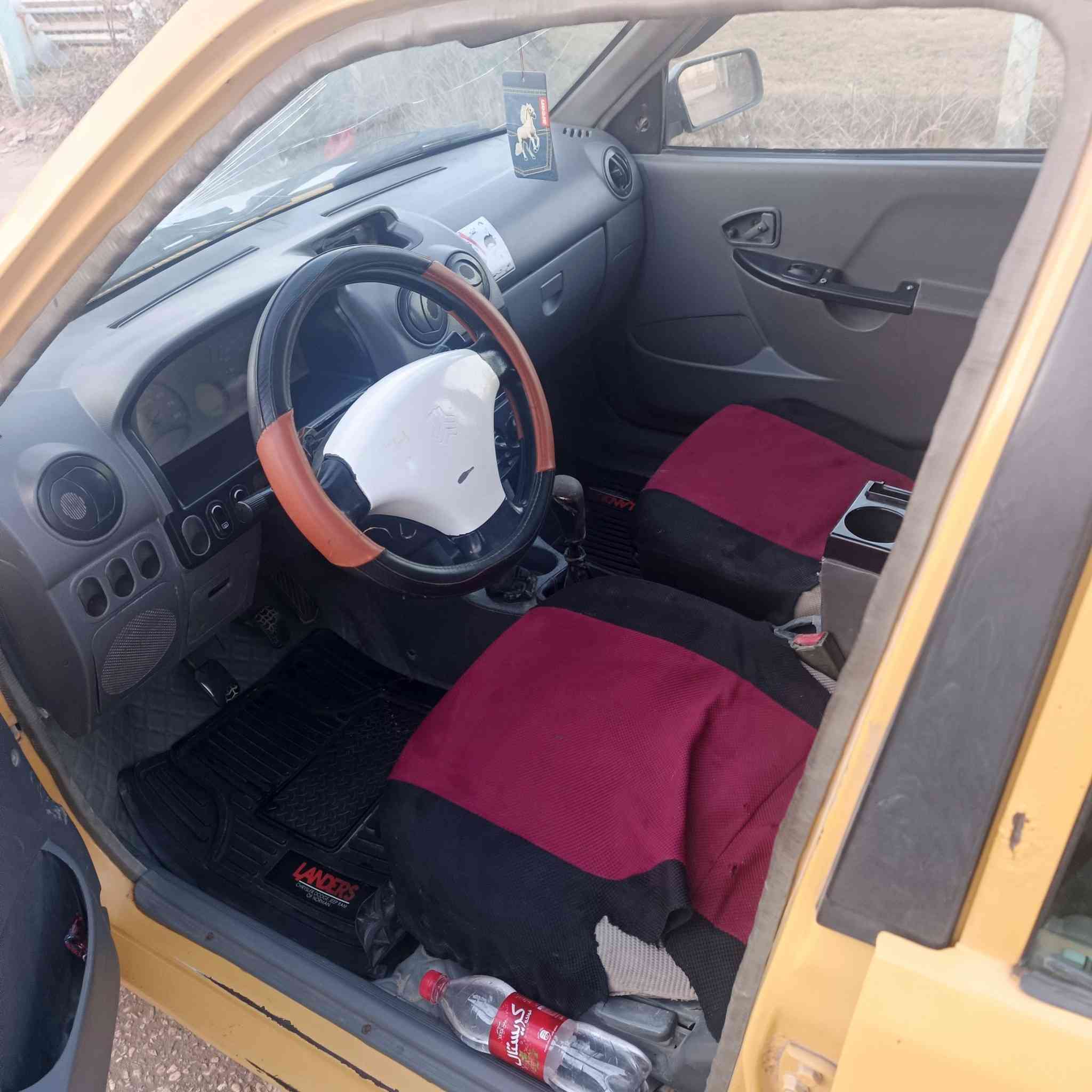 سلام عليكم سايبا 2012للبيع سياره تخم تاير مكينه ناعمه بس بيه خيط بخار كير حداديه دبلات كله جداد غرفته جديده سياره متعوب عليه كهربائيّاته كله شغاله سياره بدون مداور اتكفل سرقه وعشائر راعيه راح رقمه مني موجود تحديدان بل نجف حي السلام ابعك بدون امداور السعر 15 وبيه مجال رقم الهاتف ***********
