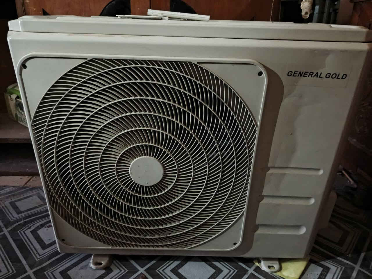 السلام عليكم سبلت للبيع ٢طن نوع جنرال كولد ع الفحص مداخل تصليح غاز بواري كامل بس تشده وتشغله گبل السعر ٣٥٠ألف  بغداد حي المعالف للاستفسار ***********
