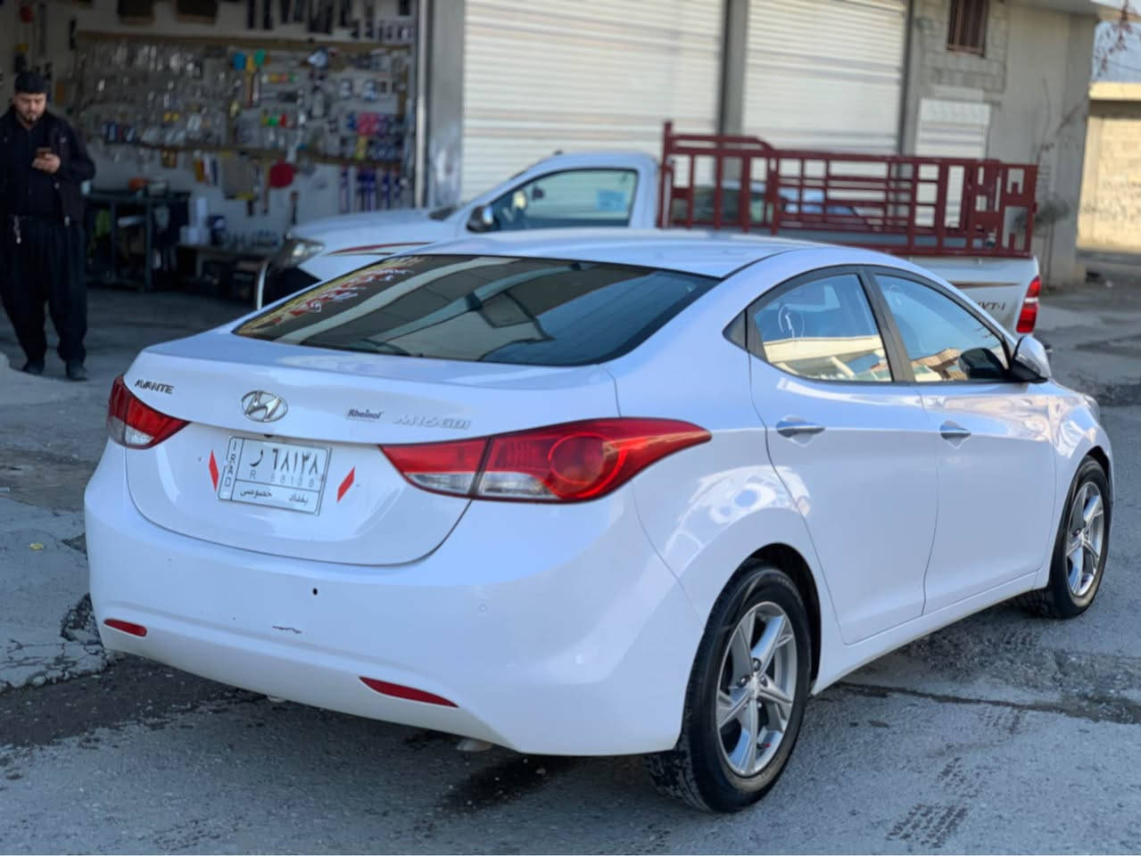 (بەناوی خوای گەورە) ئاڤانتی دەمار ٢٠١٢ سەیارەکە فوول بەس سلآید نیە جلد هیتەر شاشە کامێڕا حاسە ڤۆلیۆم زۆر خاونێە سەخفوو کەڤەر گۆڕاو بەشرت  دەحموو لێدراوی بەشرت وەرگەرآو نیە تەبرید ساردی گەرمی بەشرت تەقەو ڕەقەی نیە چوار تای لۆک بەس بڕیکی نەبستراوە سارەکە نمونەیە سحری ٥٧ گەلاوو مەجالی برایانە :::::***********☎️:::::شوێن قەڵادزێ بشدار, السليمانية
