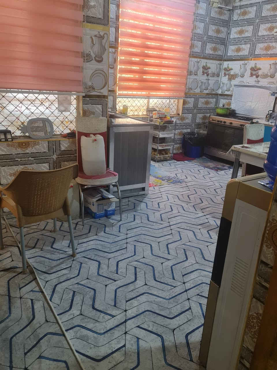 بيت للبيع زراعي سند ٢٥ طابو عثماني أسود مشمول بالتطويب علوة الفحل 
المساحة ٢١٤ متر
الواجهة ١٨ متر والنزال ١٢ متر
البناء كونكريت طابوق السطح شتايكر
السعر٦٠مليون بي مجال
غرفتين واستقبال كبيرة ومطبخ كبير وتواليت عدد ٣
رقم الموبايل ***********
***********
