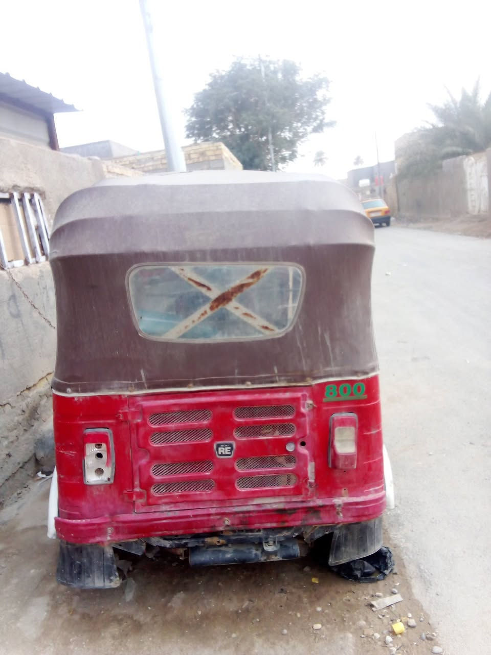 تكتك للبيع ب 3ملاين وبيها مجال ***********
