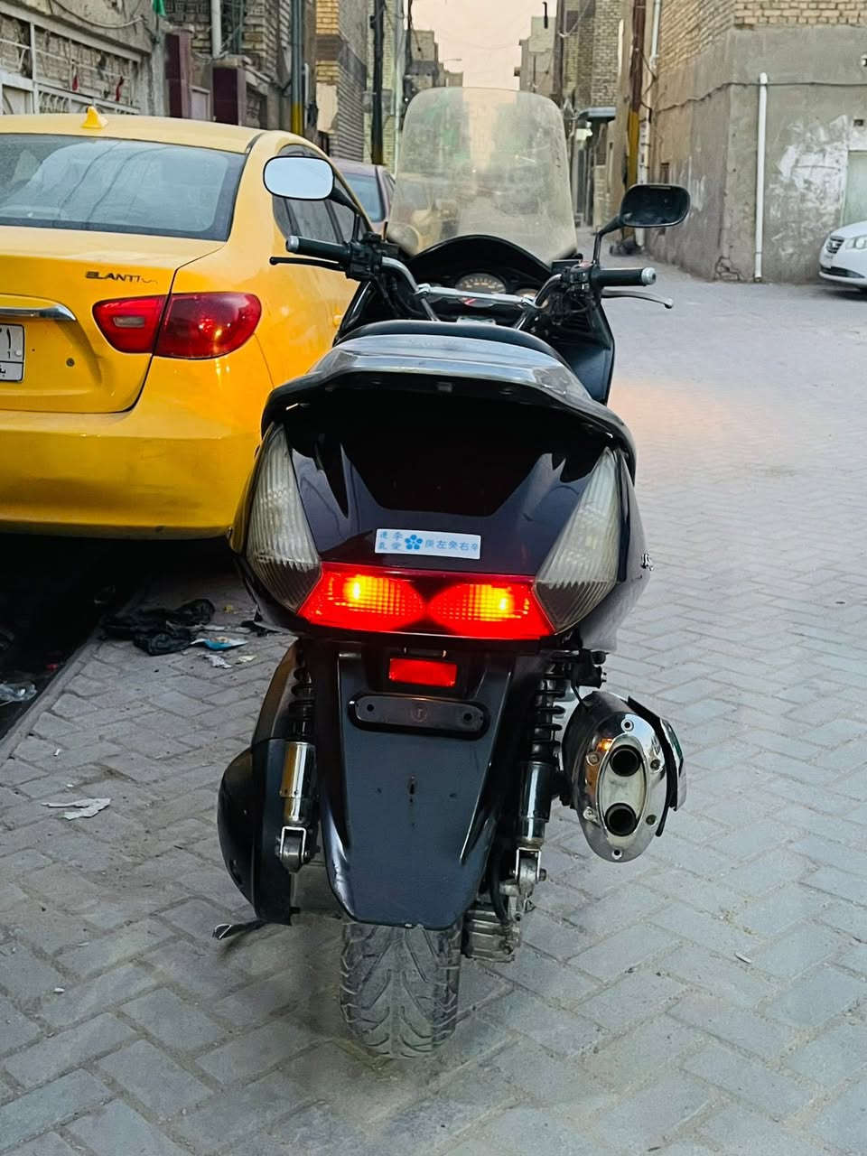 السلام عليكم سلفر ونج 400 مكينه مكفوله برغي ما ممفتوح الدراجه جاهزه بس من تخابر لاتكلي على كفرات بايع مكينه مابايع كفر الدراجه مكينه ناعمه  *********** بغداد مدينه الصدر
