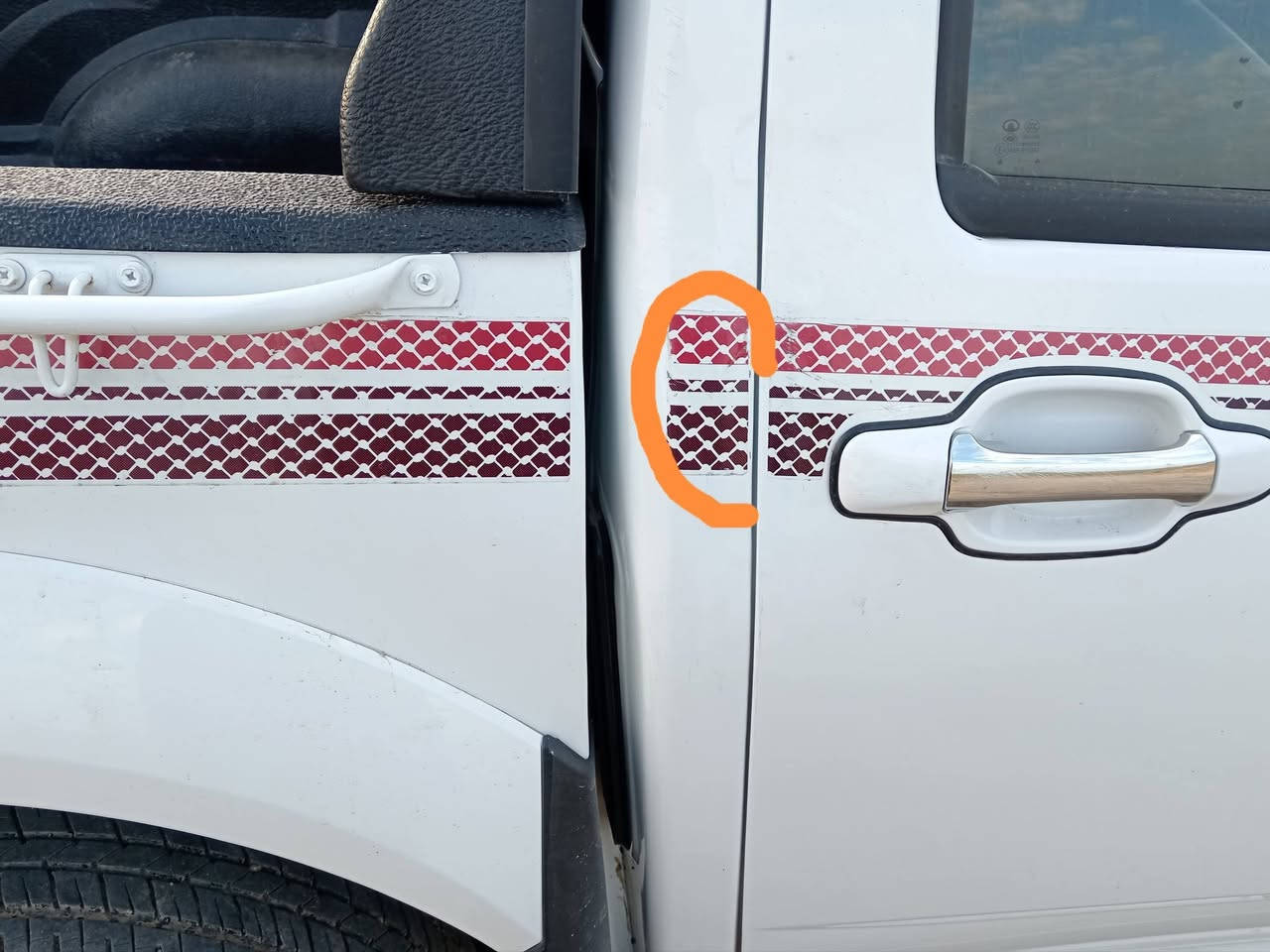 اسلام عليكم البيع كريت موديل ٢٠٢٥ رقم كربلاء دولي بسم شخص موه شركه مكفوله كفاله ماعده بارد  بصيط موضح أمامك ماشيه ١٩ ألف سعر ١٤١  ورقه أوبيه مجال بصيط مكان السياره الديوانيه قضاء شاميه ***********
