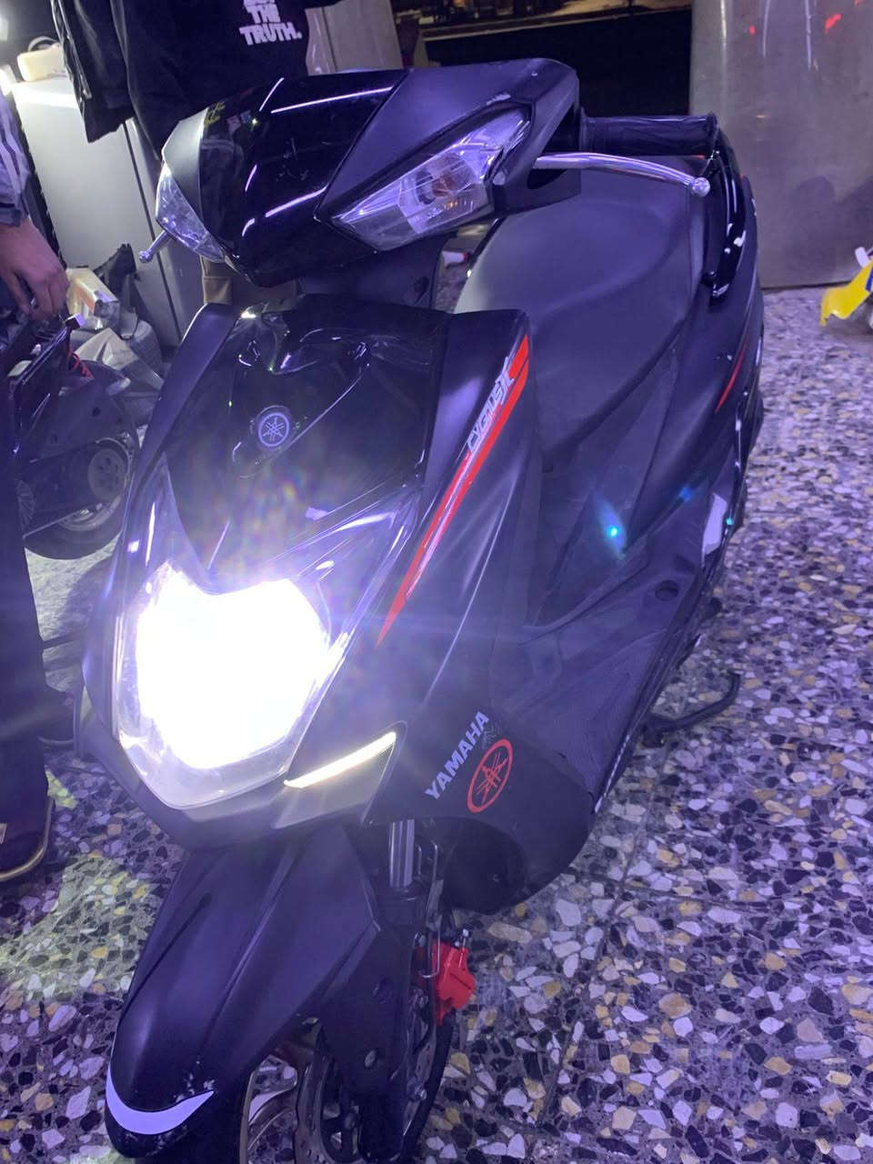 شمعه يباني درجه جديده مكفوله كفاله عامه صارلها شهرين من طالعه من معرض مكان بغداد شعب ***********
