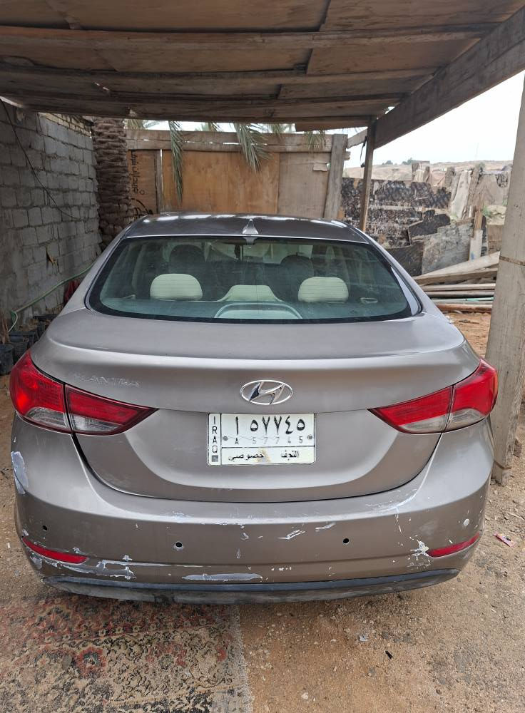 النترا  ٢٠١٤ نجف وارد أمريكي 
حادثها قطعتين الباب خلف السايق وجاملغ 
المكينه كايمه كير جديد حداديه جديده السياره ماعايزه شي( فقط المكينه) كامت ابيع هل الموجود بيع او مراوس حسب القناعه 
السياره بالنجف موجود بيع مستعجل 
*********** النجف, العراق
