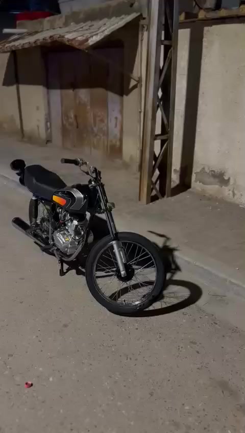 سيجي قبق مشيف  شرط بطله برقي ما مفتوح دراجه واحد على واحد مكفوله كفاله عامه كلها جديده مكينه ما م مفتوحه سرعه ومعدل شراي راسلني مكاني البصره ابو الخصيب سعر 750 بيها مجال قليل ادوات رقمي ***********
