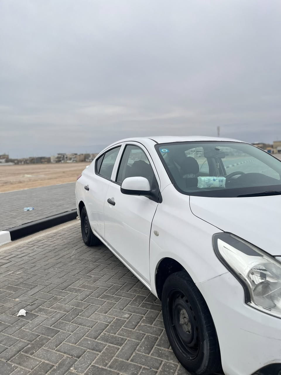 السلام عليكم
نيسان سني هندي  2018
سياره بيه 3 قطع فقط 
وبارد بل الجاملغ الخلفي 
سياره حلوه وخير من الله 

مكينه وكير وحداديه 
خير من الله وجدد 
تبريد ثلج 
رقم ديوانيه (قادسيه )
بسمي رقم نكليزي تحويل بل البصره 
لل2031
مشروع وطني 
السعر 82وبيه مجال 
العنوان بصره حي المهندسين 
الهاتف ***********
