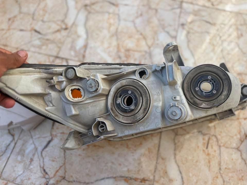 سلام عليكم لايت كامري  جهه اليسره وراد امريكي للبيع ***********
