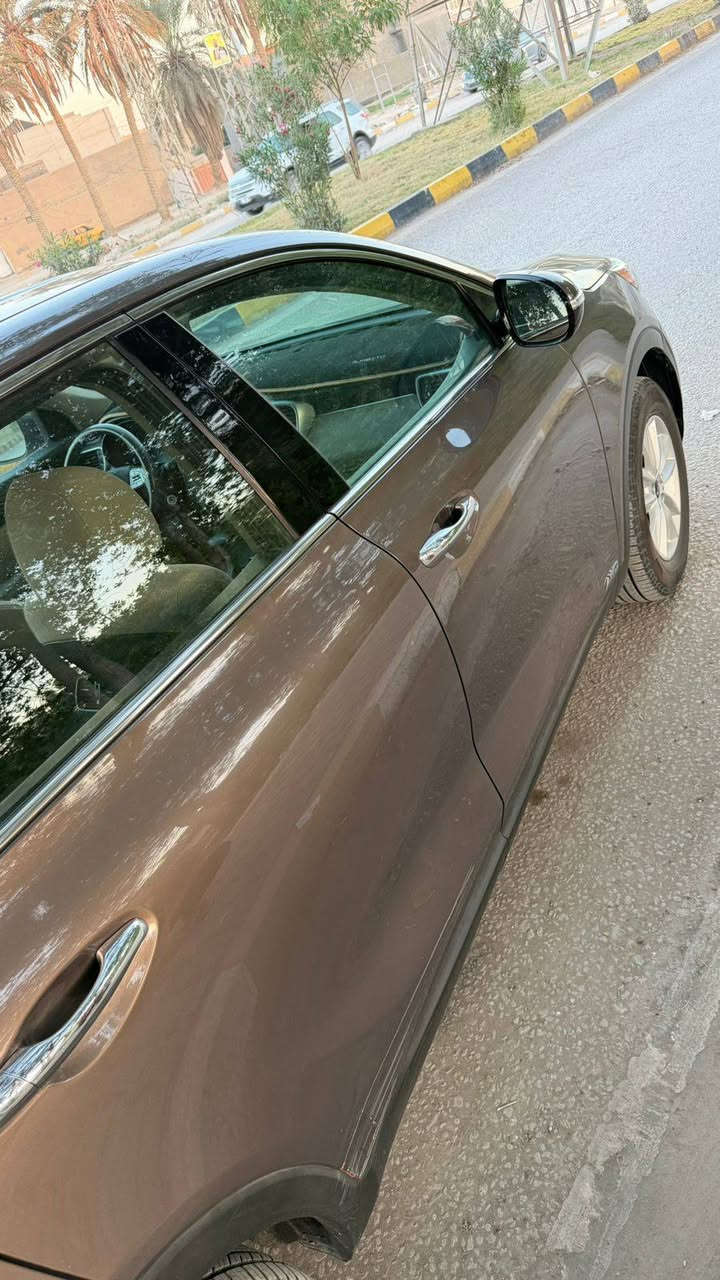 السلام عليكم
سورنتو موديل ٢٠١٩وارد امريكي
 ماشيه ٦٤ الف
رقم بابل
محرك اربعة سلندر
صورة الحادث بنيد سطحي فقط 
 السعر ١٦٠ وبيه مجال
 للاستفسار الاتصال ***********
