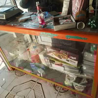 عندي غراض محل للبيع  1سلات جبس عدد2 2عارضات عدد2 3براد16قدم 4 جامخانه ...