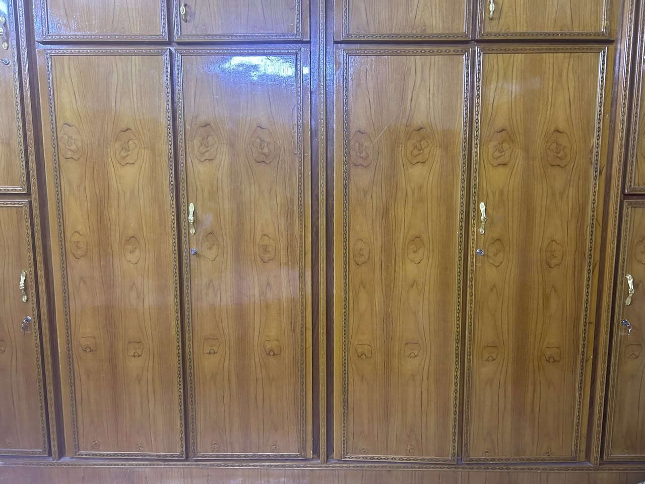 غرفه اخشاب للبيع السعر  ٧٠٠


**إذا كنت صاحب هذا الإعلان وتريد حذفه لأي سبب، رجاءا أرسل رسالة إلى الدعم الفني**