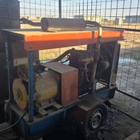 عندي مولدات ٢ وحده ٢٧٠٠ وحده ٣٠٠٠ لاتنقيص وتبخير راديتر ٤سروات سعر ٣٠ ...