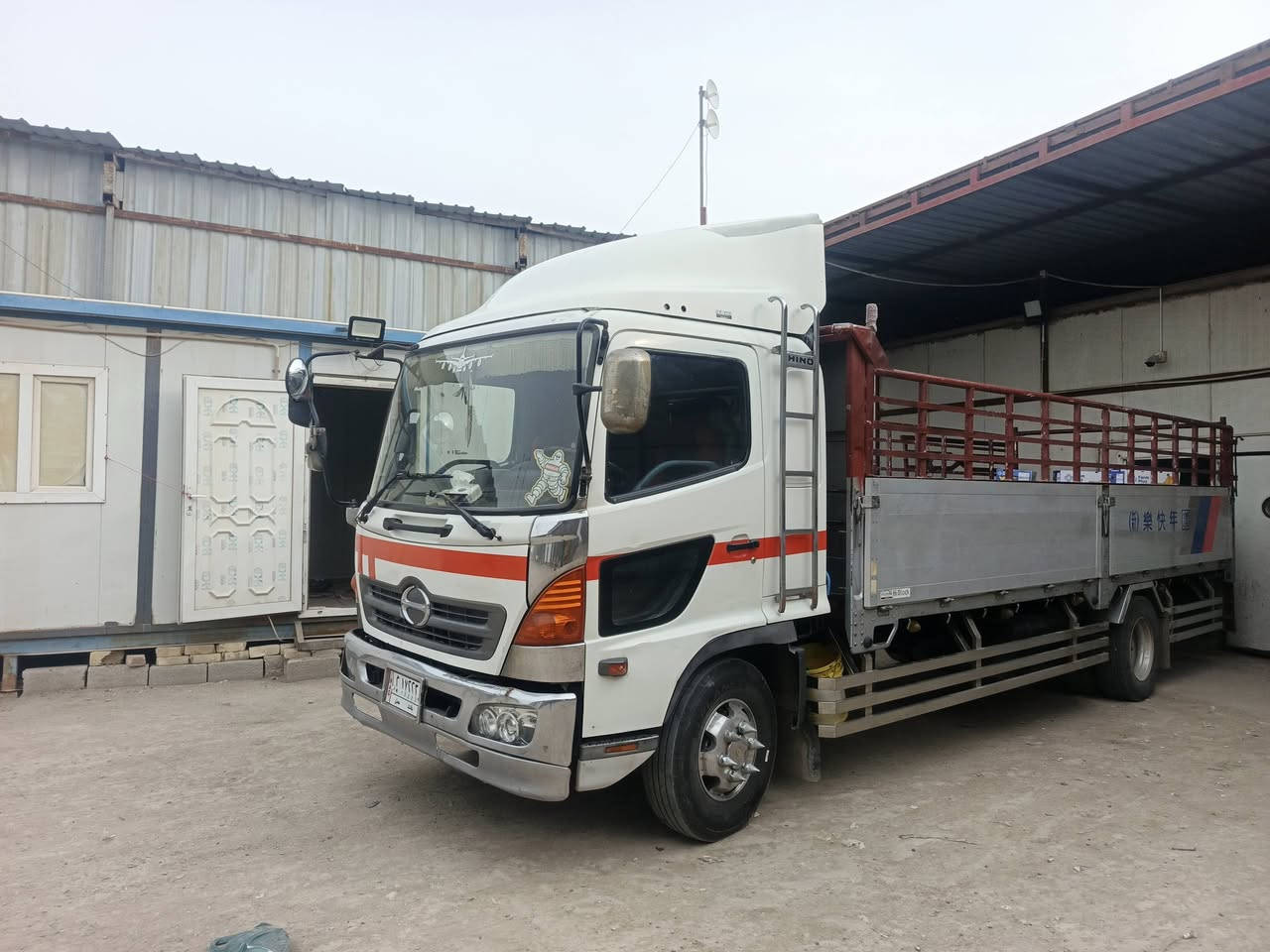 هينو للبيع سياره جاهز تخم تاير
رقم بغداد مكان ناصريه ***********
