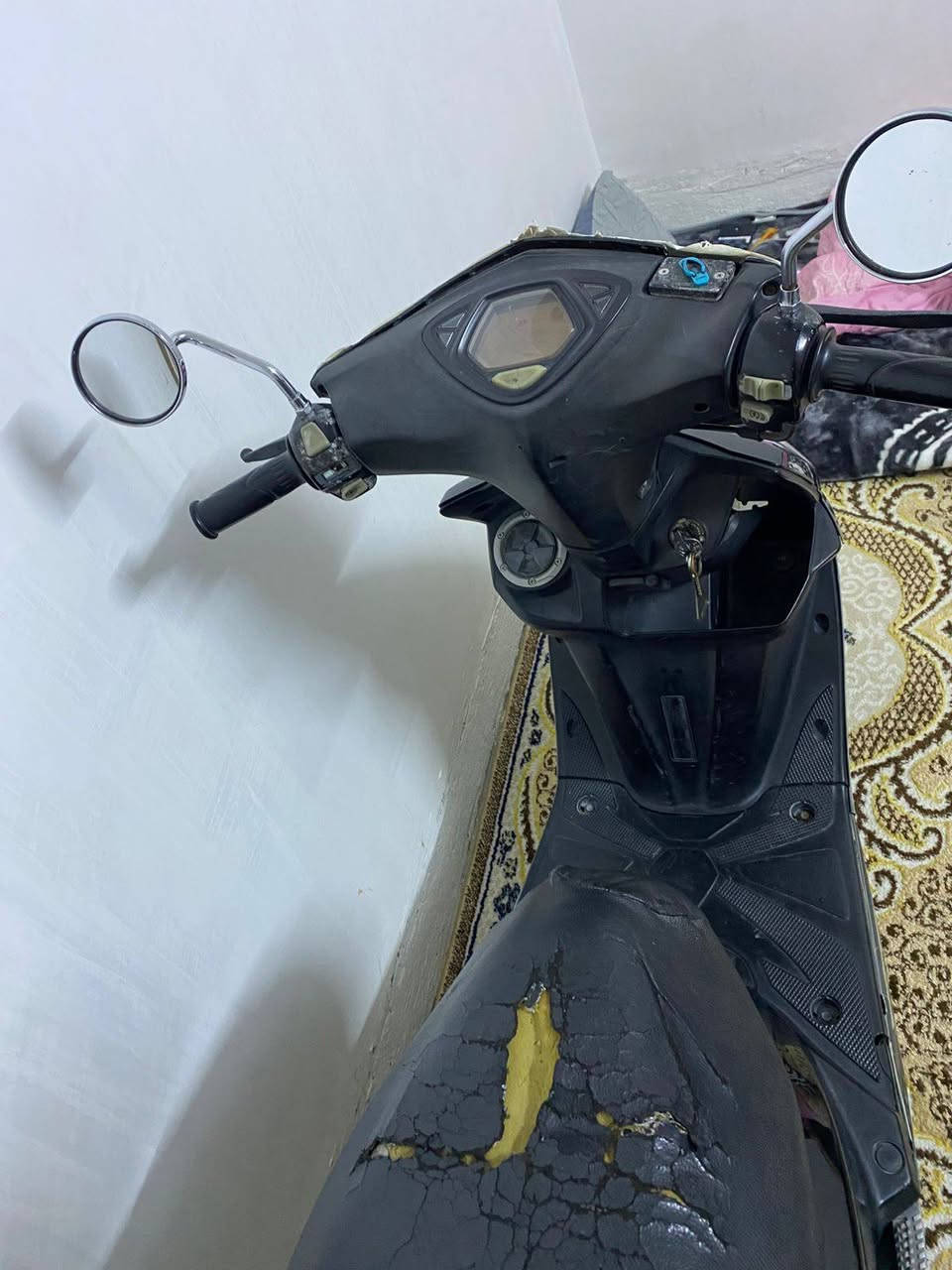 سلام عليكم دراجة ماكس مضلع حديث الدراجة اينقص ما بيهة المكان بغداد الشعله السعر 800 و بيهة مجال رقم ***********
