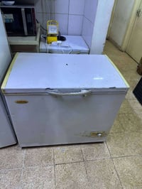 مجمدة • مبردة كبيرة • مولدة نضيفه
