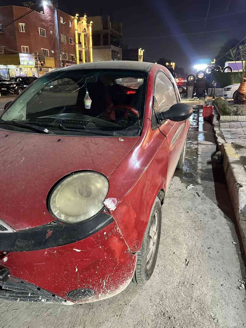 للبيع.               2011.   سعرها 25.         ***********
