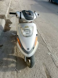 فراشه للبيع مفتوحه مره وحده مبدل بيها بوشه شلعه و معدل مكينه خرسه كفرا...