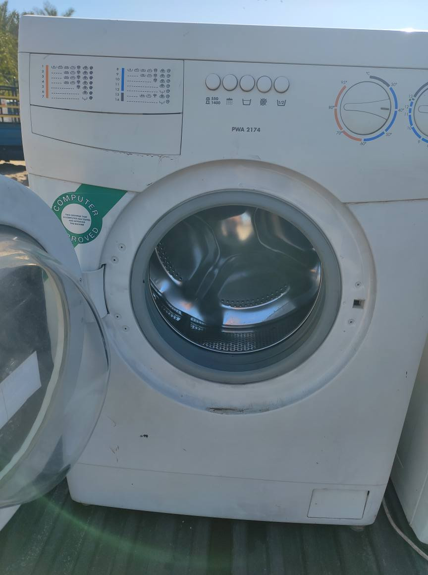 غسالات فول وتو نظافه 99 % السعر 110
***********
