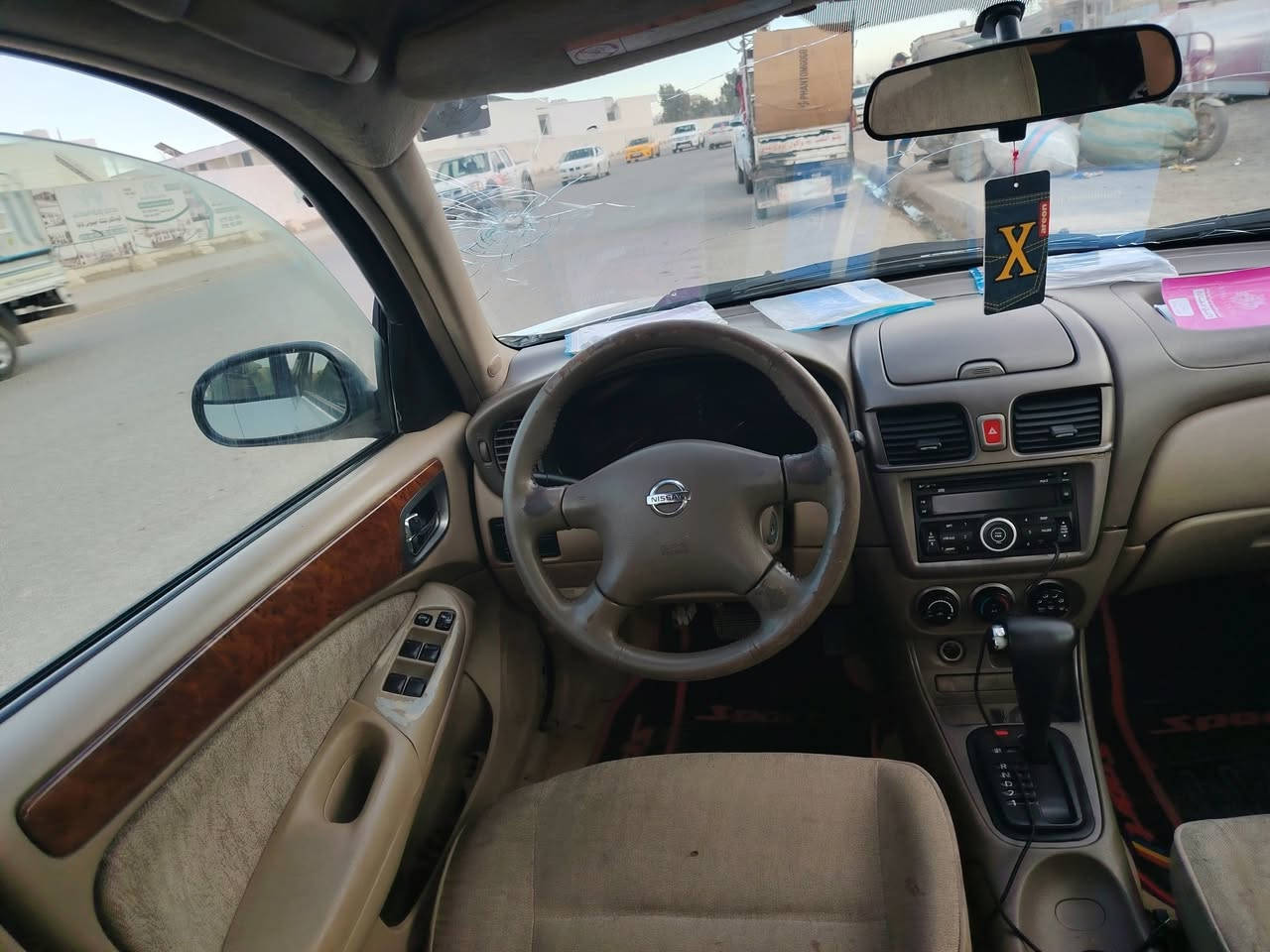 السلام عليكم نيسان سني للبيع موديل 2005 السياره برغي ما ناقصه خير من الله  بدون حادث كلين كلين السعر 90ورقه وبيها مجال بسيط رقم صلاح الدين مكاني كركوك  ***********
