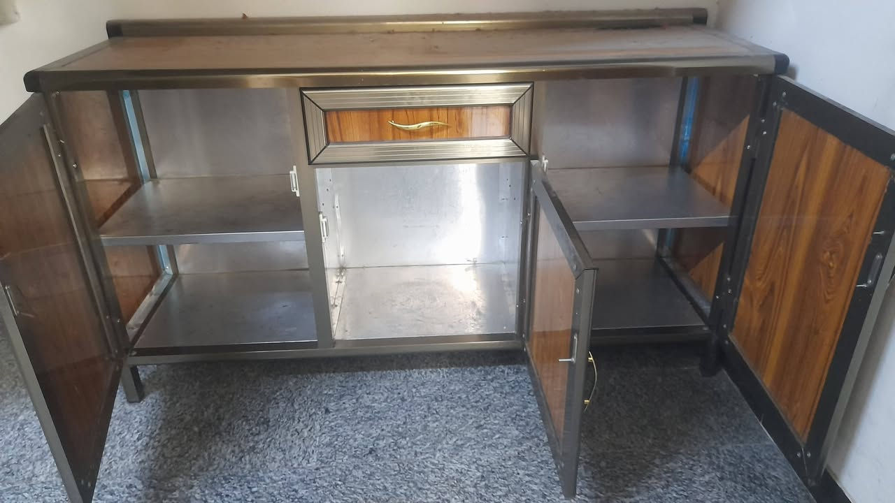 للبيع
الشراي يتفضل خاص


**إذا كنت صاحب هذا الإعلان وتريد حذفه لأي سبب، رجاءا أرسل رسالة إلى الدعم الفني**