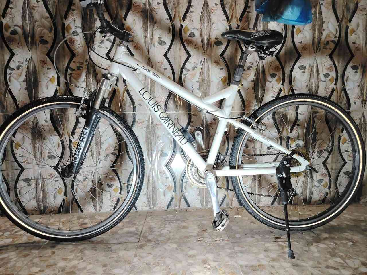 سلام عليكم
بايسكل شركه لويس المنيوم
كامل مابي اي نقص-حجم 26
سعره 110 وبي مجال
عنوان بغداد-بلديات
***********
