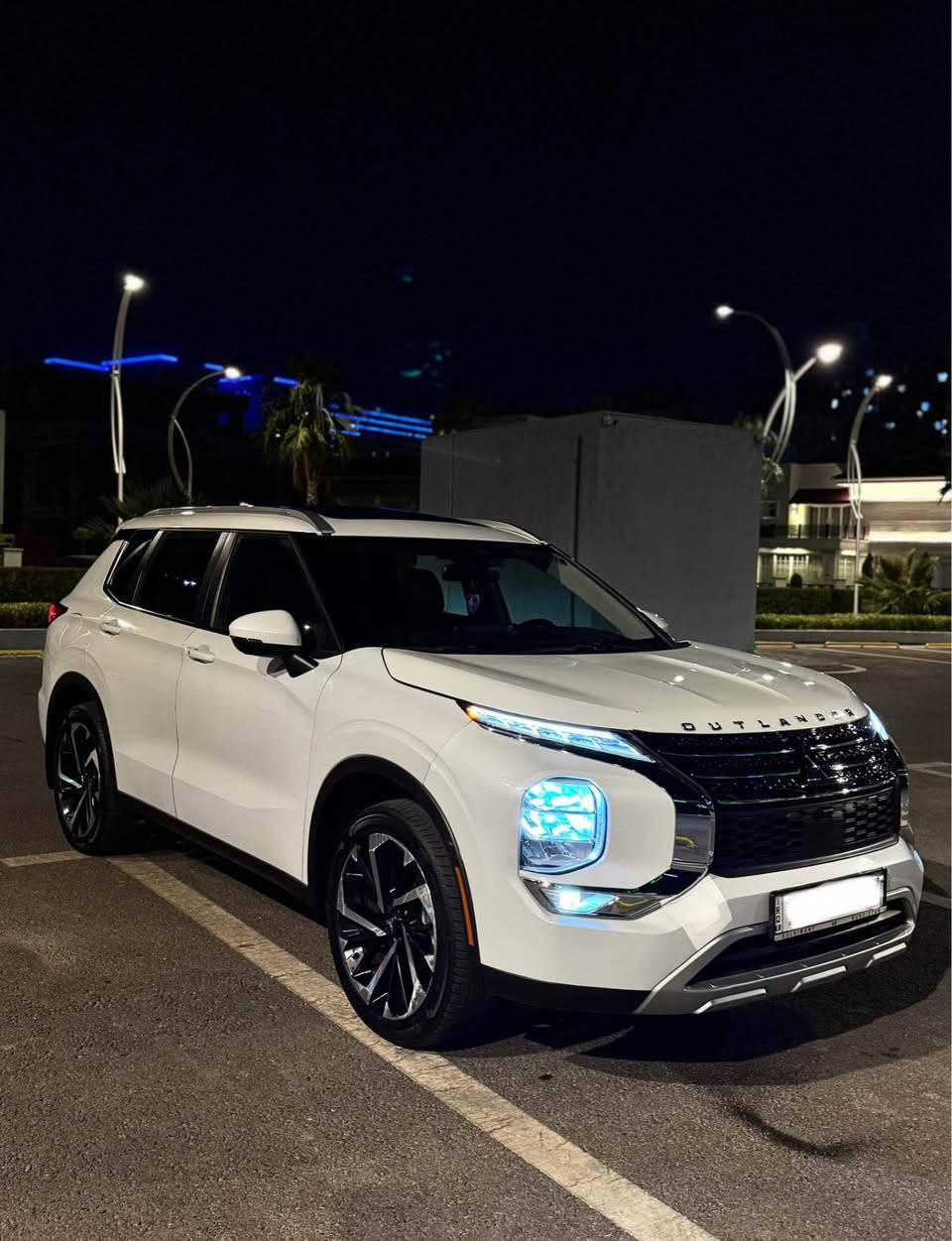 mitsubishi outlander 2024 
- مستەربۆشی ئاوتلاندەر ٢٠٢٤ پانۆراما دەبل ئەکسل  4x4  رەقەم جایز فەحس هەزە نوێ
- مواسەفات فول فول SEL فەخری یابان 🇯🇵🇯🇵گیر و مەکینە نیسان رۆگ
- جاملغ بۆنیت بی ژووری شانسی بەتانە هەمووی بەشەرت ئیرباگ سیستەم 
- ٢٢ هەزار رۆیشتووە سفرە👌
- سعری بە رەقەمەوە ٢٢٨ وەرەقە کەمەک مەجال بە سعری بێ رەقەمەک دامناوە خوار هەموو بازار 🔥
- بۆ پەیوەندی : *********** 
- مواسەفاتی : کوشن پاقلاوە ، کامیرە ٣٦٠ ، ٥ کامیرا ، رادار ئاوینەکان ، کشن سارد و گەرم ، کشن پشتەوەش سارد و گەرمە ، بریک بەسمە ، ئۆتۆهۆلد، ٤ دەرگا بەسمە ،شحن وایرلێس ، سندوق شەفت ، ٣ مقعد، ویل کرۆم فول فول لەوە قەپاتتری نیە 🔥🔥🔥…… أربيل, العراق
