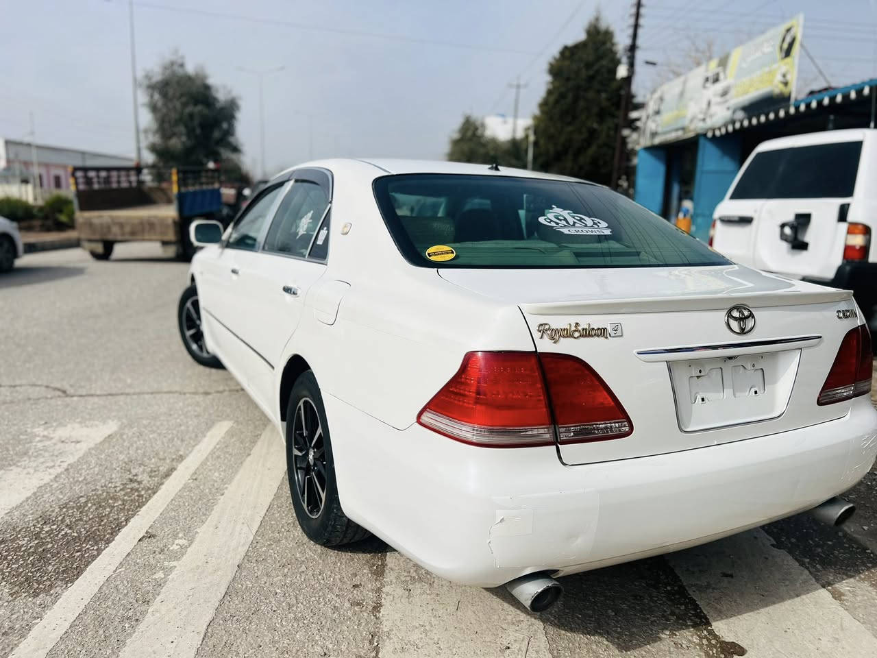 ەرەتابەناوی خوا شاهانە مۆدێل (2006 ) 180 بچوک. بەبچوک  یەک قەترە بۆ یاخی نیە بی دووکەڵ  بێ مەسرەف بێتەقەو ڕەقە  سەیارەکە ناوزەردەو سی دوو گمەیە  تازەداخڵ نیە کۆدی هەیە کامل مەسرەف کراوە جامی پی شو دوا هەڵ گیراوە ڕۆ نی گێڕو مەکی نەی گۆڕاوە    بینوقستانیە  شوێنم شارەزور 
ژمارە کۆڕەک ڤای بەر وەتس ئەپی لەسەرە***********توخوا کڕیار نیت سەرم مەیەشێنە دەسو ماچەکەم. ئەدمین گیان سو پاستەکەم ❤️
