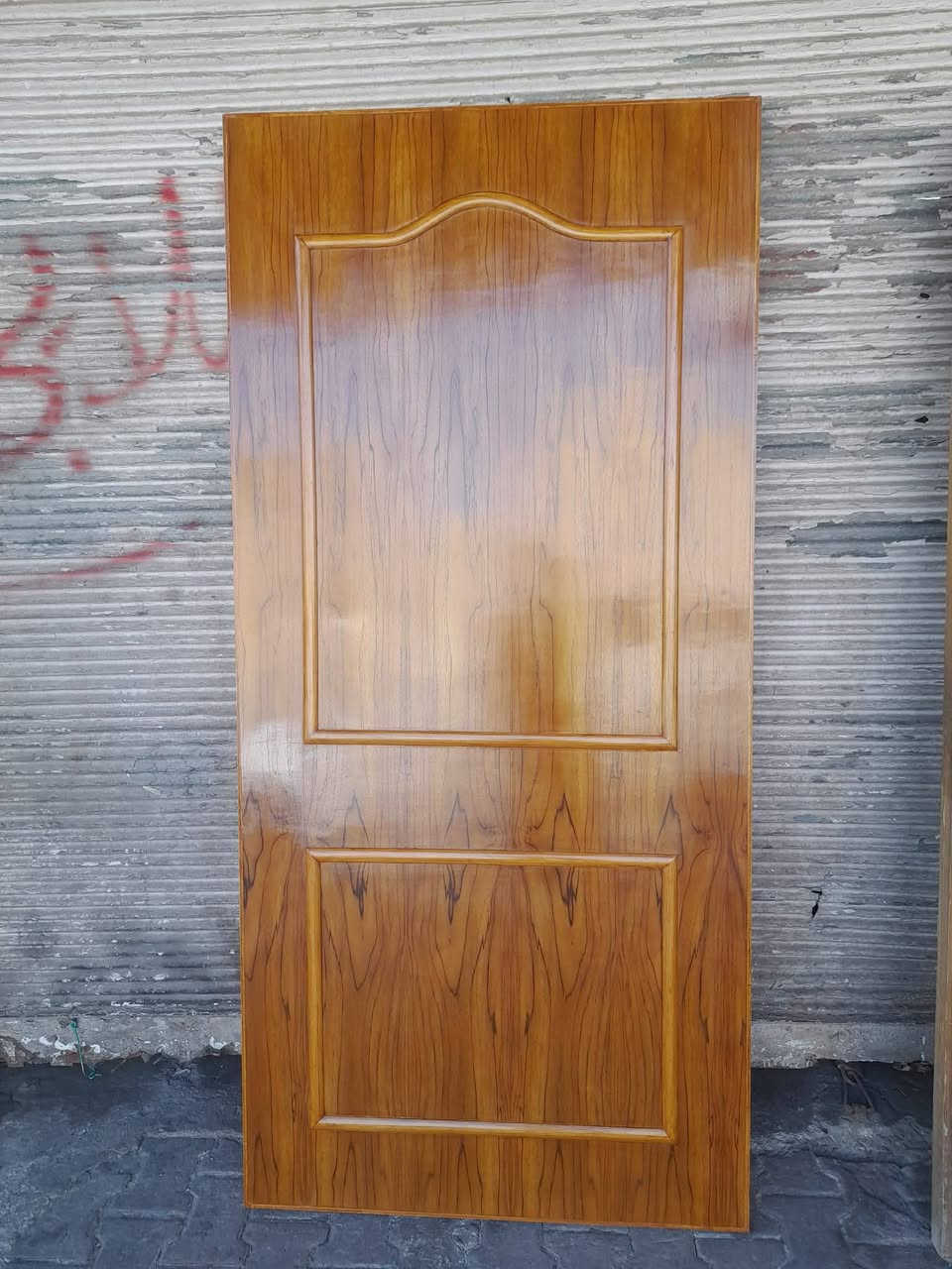 نجاره عراقيه شغل درجه اولى بكان بغداد اشتغل شد وصبغ بابشر جوا***********/***********
