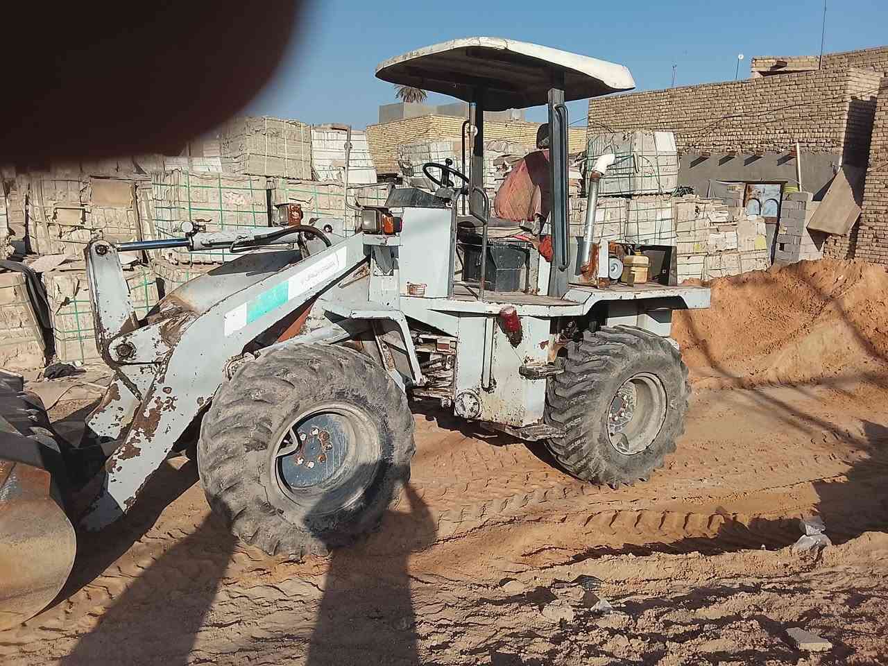 سلام عليكم شغل فوركاوه رقم بغداد الماني شغال بشغل سعر140وبي مجال رقم الهاتف *********** العنوان ديوانية المركز المدينة
