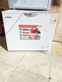 إسلام عليكم مجمده شغاله بشرط كل عيب مابيها تجميد فول نوعيه أرجلك نظافه...