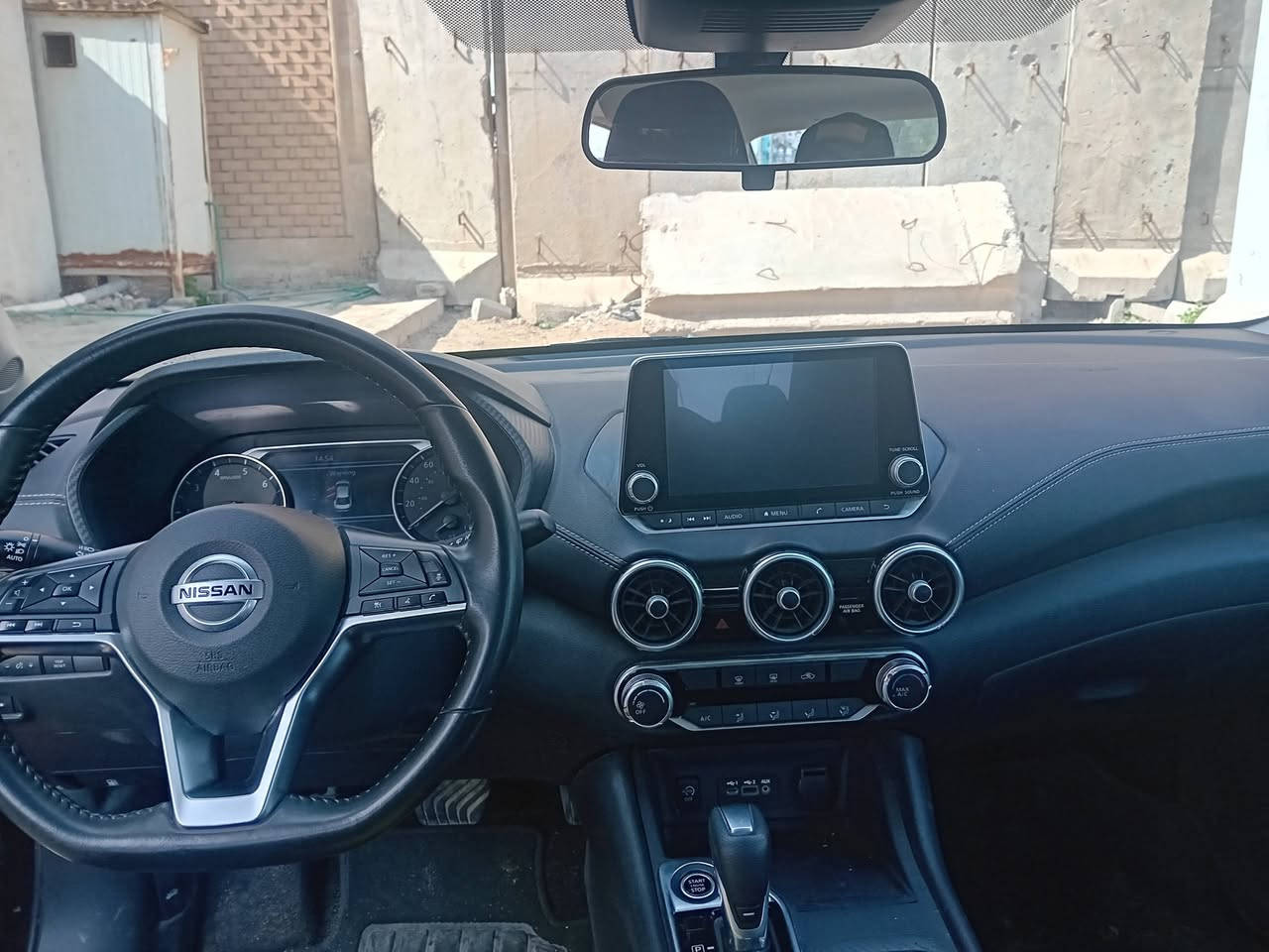 سلام عليكم
سنترا مديل 24

سياره حره بدون رقم
ماشيه 40ميل
نص مواصفات

حادث بجم مبدل +الباب السكن 

السعر 100بيه مجال قليل

***********
