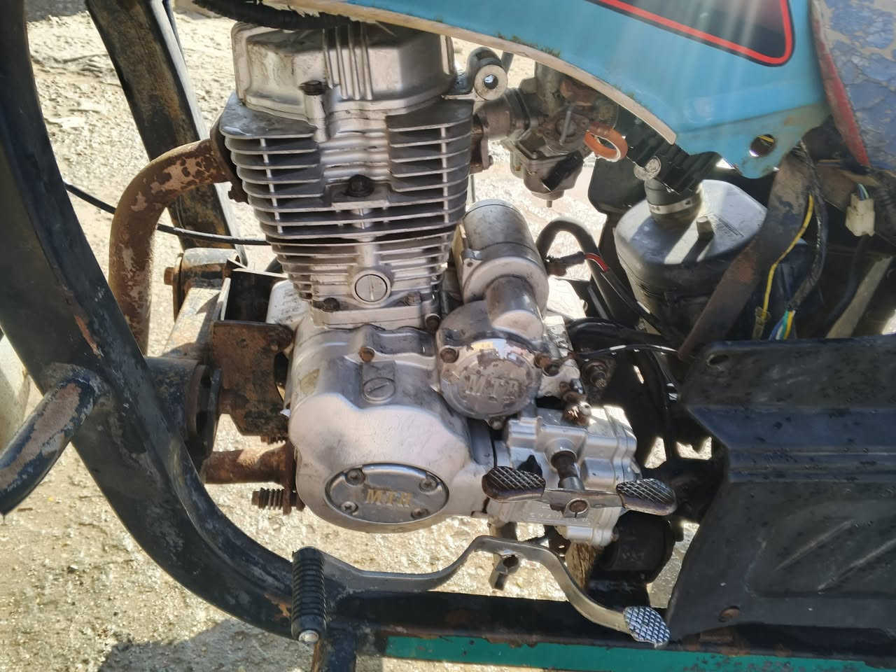 السلام عليكم ستوته MTR للبيع كلك موديل 2022 السعر 900مكان الغراف ***********
