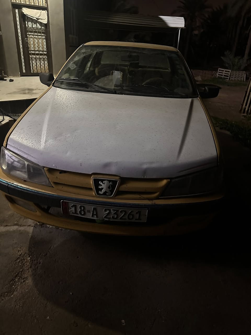 اسلام عليكم سياره بيجو بارص موديل 2013حداديه جديده تخم تايرات جداد مكينه بيه بخار قليل كلش السياره خير من الله رقم انكليزي بابل امصفره هيه اوغرامه شطلع عليه اكطع من عده السعر 30اوبيه مجال ***********
