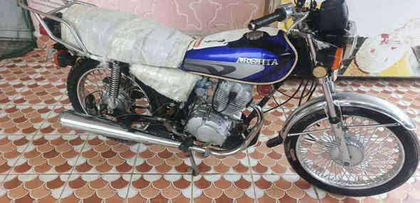 السلام عليكم دارجه لبيع مودل 21 دراجه جازه ما عوزه شي اوراق صولي مكان رفاعي السعر 625 وبيه مجال
***********
