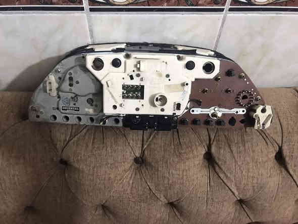 سلام عليكم ورحمة الله 
للبيع كيلومتر جامبو W126
شغال سعرها 90الف نهايتها 
عنوان بغداد 
***********
