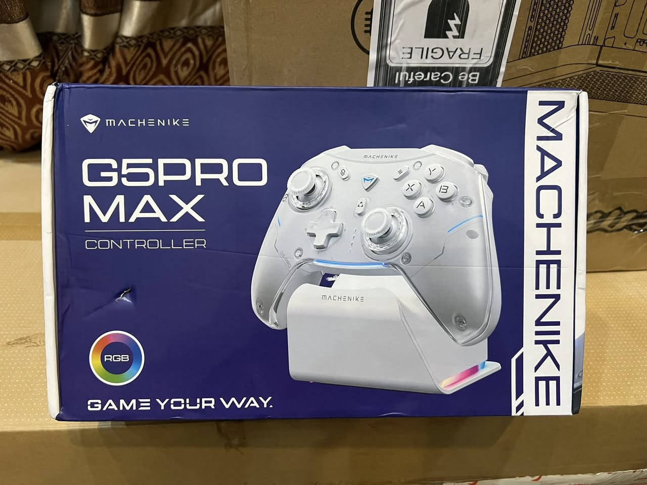 للبيع قطعpc هارد ليكسر 2tgمستخدم يومين بس جوستك جديد سمعات ALienware اخر اصدار السعار خاص***********
