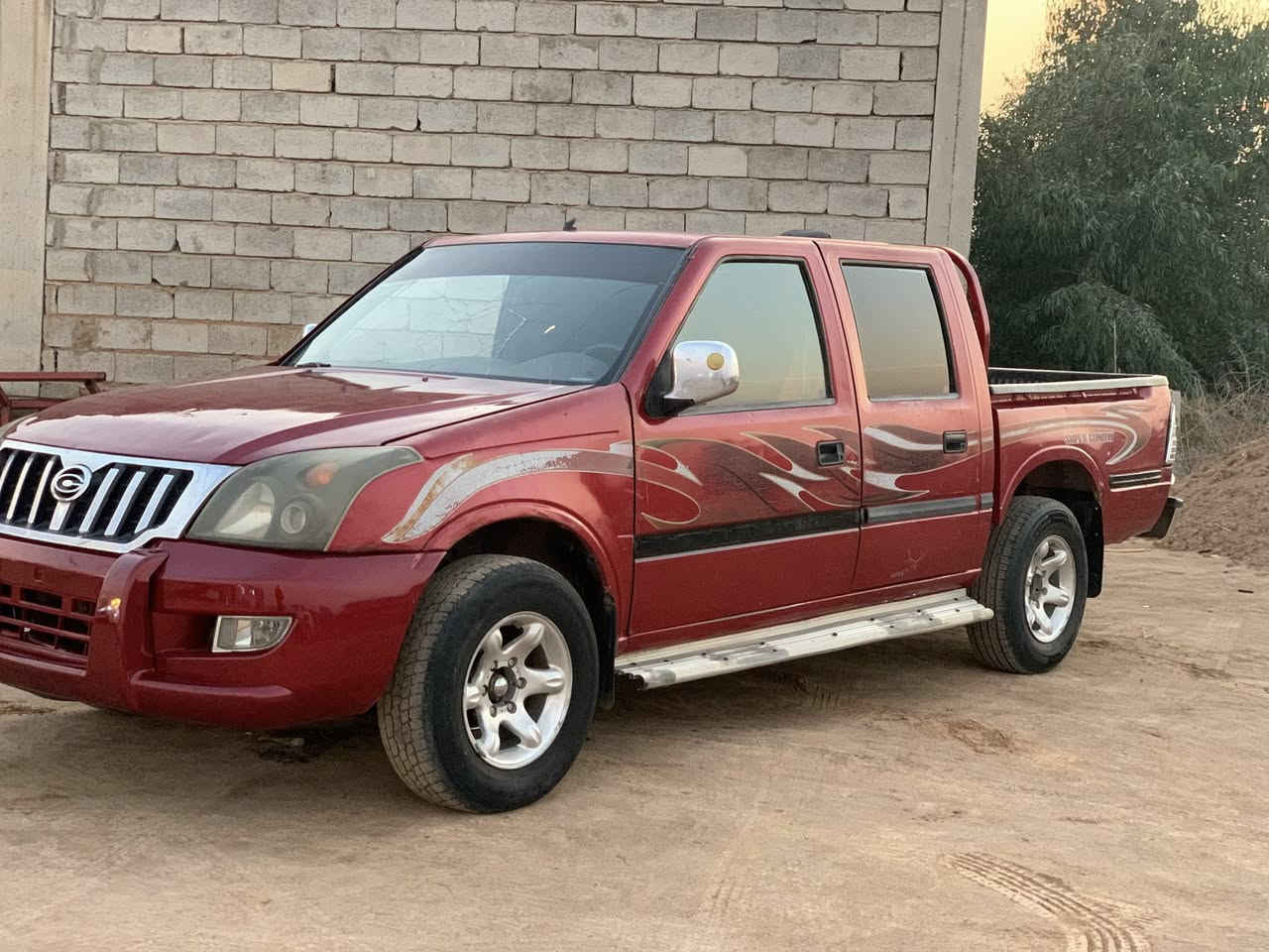 السلام عليكم كنوا كير و مكينه وصدر خير من الله
تبريد تخم تاير السياره منفيس بس اوراق موديل 2009
المكان صلاح الدين الضلوعيه السعر 28 وبيها مجال 
الاتصال  ***********
