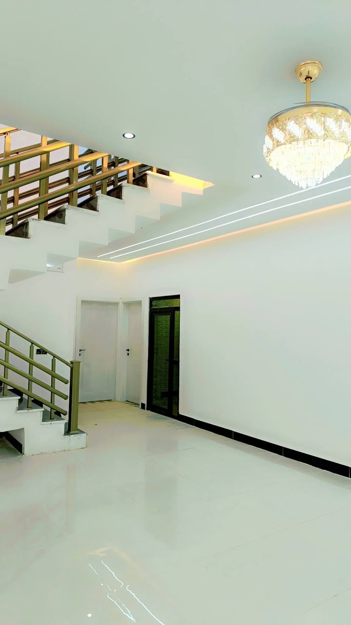 #أسعد الله اوقاتكم بكل خير🪬
اذا كنت تبحث عن دار مميزه وجميله للبيع يتوفر لدينا ذلك بتصاميم و خرائط  حديثه 📊

*********** ابو مهدي 📱

عــلمن البناء حديث2026👍

#دار ســكـن للـــبيع طابقين

#نوع البناء بلوك🧱درجه اوله👍

#نوع العقار طابو صرف

📝تحويل ثاني يوم بأسم المشتري

#الـــمساحه  250 مـــتر✅

#يــحتــوي الطابق الارضي  عـــــلى⭕⏬

#ســـتقبال

#صـــالــــه 🚴

#غـــرف مـــنام عدد 3 🛌 

#مـــــــطبخ🚰 

#حديقة 🌴⛲🌴

#صـــــــحيات داخليه وخارجيه كــــراج

#الطابق الثاني على

   3غرف منام نضام سويت

#وصاله وصطح +سقيفه كي سبان

#العنوان البصره ابي الخصيب شارع المحكمه يتوفر كافة الخدمات

#الـــسعر 260💸مــليـون وبــي مــجال بــــــسيط 🔰

#للإستفسار اكثر ع رقم واتس أو أتصال✅

ابو مهدي ***********⛲

#نـــستقــبل عروضكم فــي كل الأوقات
