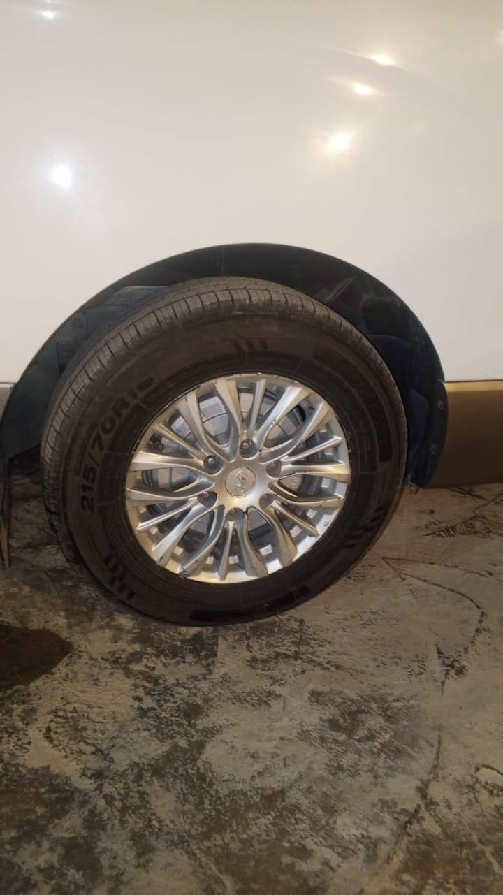 سلام عليكم عندي ويل ستاركس لبيع السعر 225 الف العنوان بغداد مجمع بسمايه قرب حلويات جدو تواصل ***********
