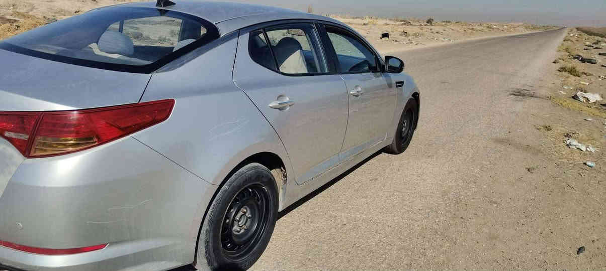 السلام عليكم
اوبتما موديل 2011    وارد كوري(خطين)

مكينة 2000

 شادلهة منظومة غاز

  رقم شمالي باسم كردي. تحويل او وكالة 

السيارة بيهة بارد مثل موضح بل سونار 

ملاحضة(السيارة بيهة شكم شخط بسيطة  بل جديد صارن). 

السعر. على الرقم 

***********
