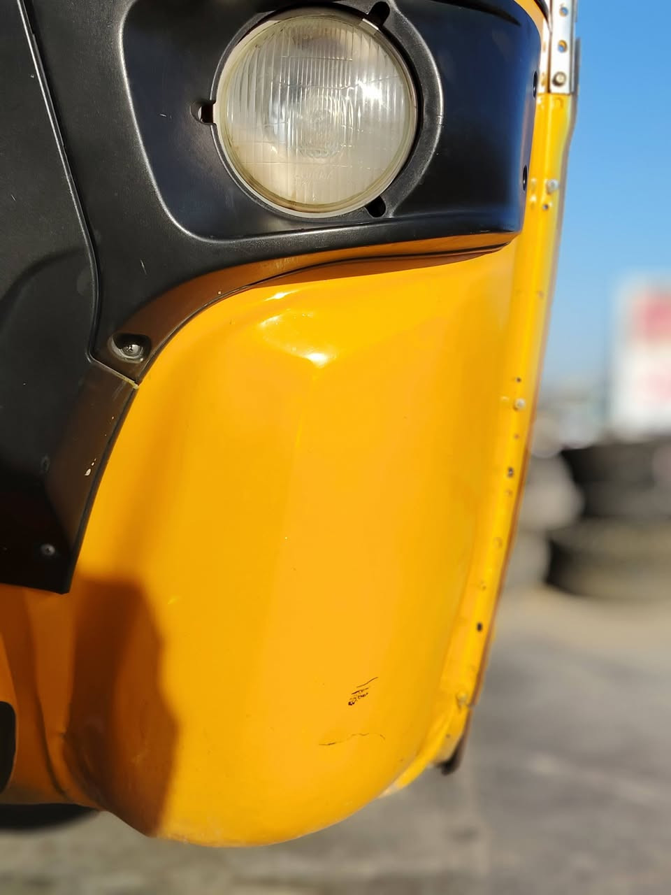 بسم الله تكتك للبيع مديل ٢٠ رقم انكليزي كبل باسمك المكان بغداد فلكة حي النصر *********** التكتك مكينة مكفولة من الفتح والكشر كلة بلادي بدون اي تعمير عدة بارد بلغد ومبخوخ قليل السعر ٦٧٠٠
