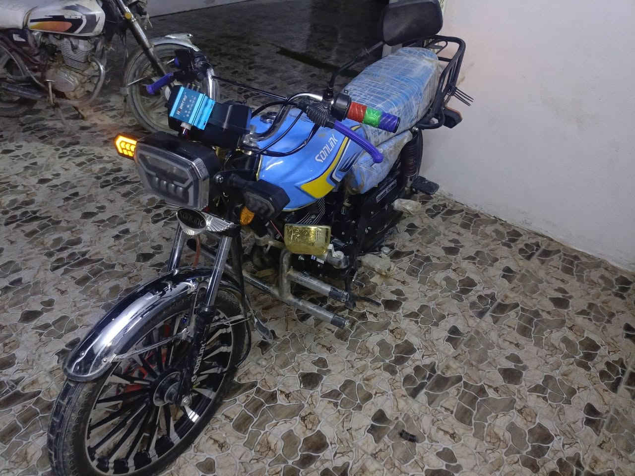 ماطور للبيع موديل 2024محرك200 الاستفسار عل رقم ***********
