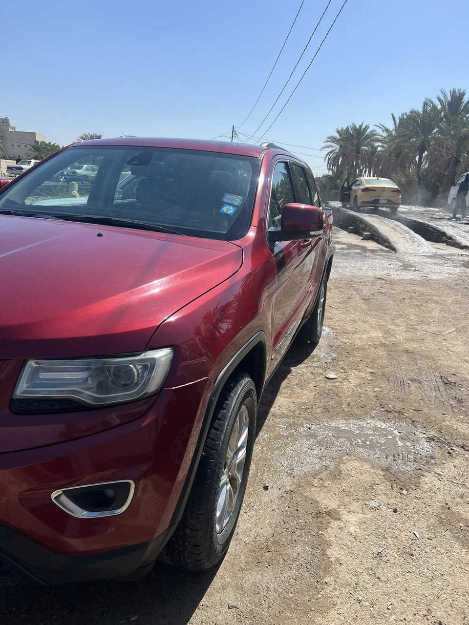 سلام عليكم 
جيب الاريدو 14خليجي 
رقم بغداد 
فول مواصفات 
محرك6اسلندر
بيه فقط صبق اكلير باب العبري الكدام الباقي مكفولة كفاله عامه 
محرك كير حداديه كله جديد 

السعر 220وبيه مجال

الاستفسار ***********
