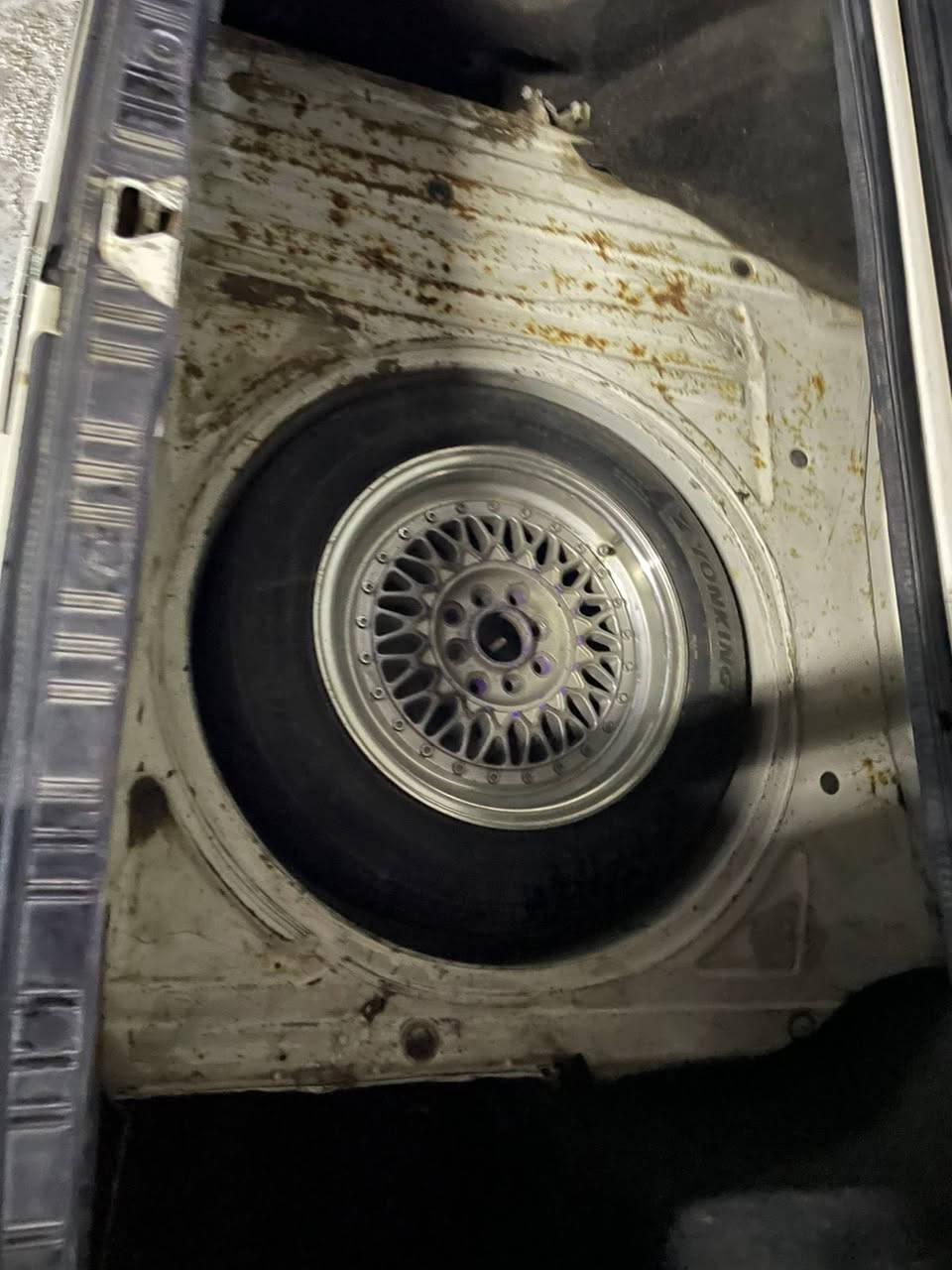 سلام عليكم من رخصت لادمن زعوره 😂 للبيع مديل 1990 جاب كهرباء صدر مامي خلفي جديد تبريد جاهز بس غاز لسياره بيه ربع قطع صبغ علا وضع لبلاد مكينه 25 مفتوح جديده كير ZF جديد كسل قفل مكان سياره بغداد حي جهاد بيع او مراوس حسب لقناعة 45 وبيه مجال
***********
