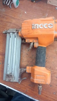 مسدس نجاري غير مستعمل مخزون ومتروك شرط الشغل بغداد..الرشاد..محلات ابو ...